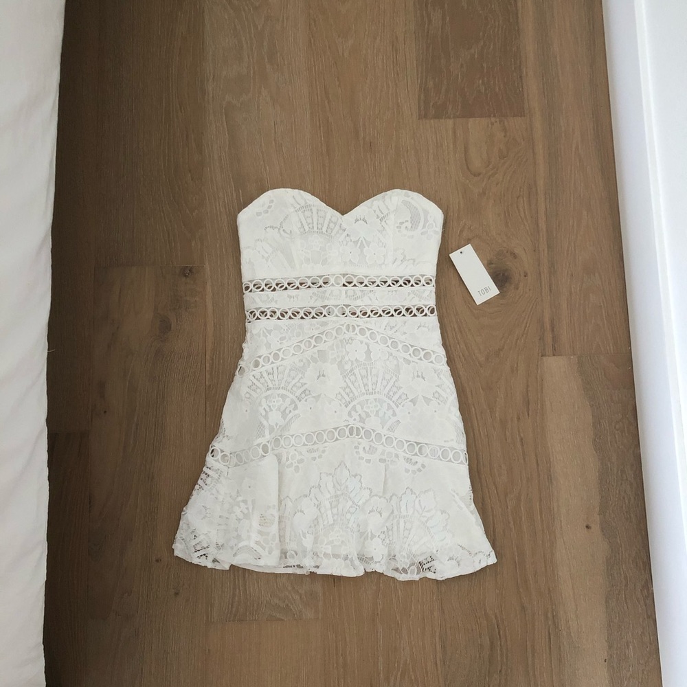 TOBI Strapless Lace Dress
